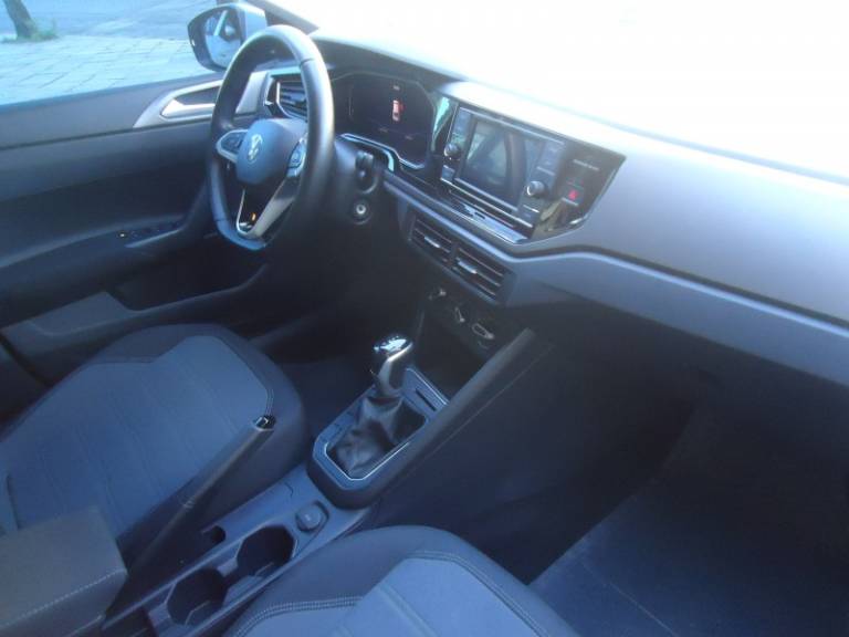 VOLKSWAGEN - NIVUS - 2022/2023 - Branca - R$ 104.900,00