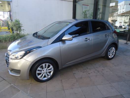 HYUNDAI - HB20 - 2018/2019 - Dourada - R$ 64.900,00
