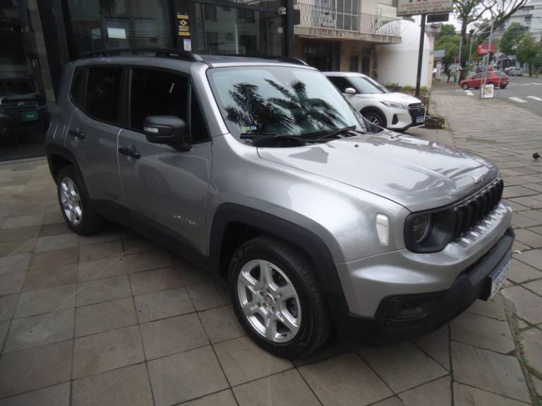 JEEP - RENEGADE - 2021/2022 - Prata - R$ 102.900,00