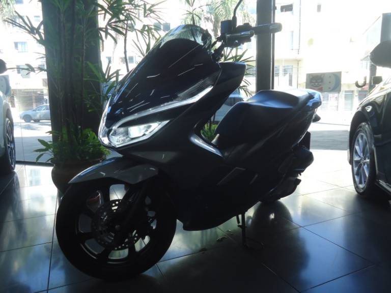 HONDA - PCX - 2020/2021 - Cinza - R$ 16.900,00