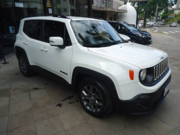 JEEP - RENEGADE - 2015/2016 - Branca - R$ 67.900,00