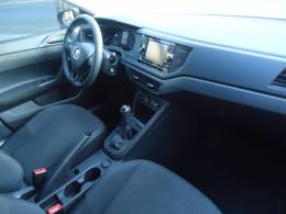 VOLKSWAGEN - VIRTUS - 2021/2022 - Prata - R$ 79.900,00