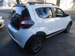 FIAT - MOBI - 2022/2023 - Branca - R$ 64.900,00