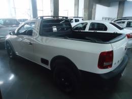 VOLKSWAGEN - SAVEIRO - 2021/2022 - Branca - R$ 64.900,00