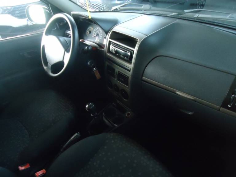 FIAT - PALIO - 2011/2012 - Preta - R$ 33.900,00