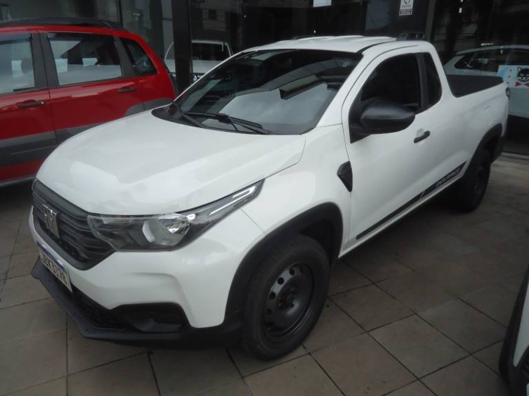 FIAT - STRADA - 2022/2022 - Branca - R$ 71.900,00