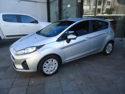 FORD - FIESTA - 2019/2019 - Prata - R$ 59.900,00