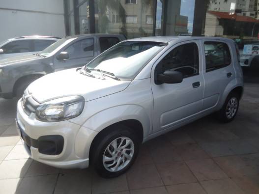 FIAT - UNO - 2021/2021 - Prata - R$ 49.900,00