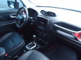 JEEP - RENEGADE - 2023/2024 - Branca - R$ 136.900,00