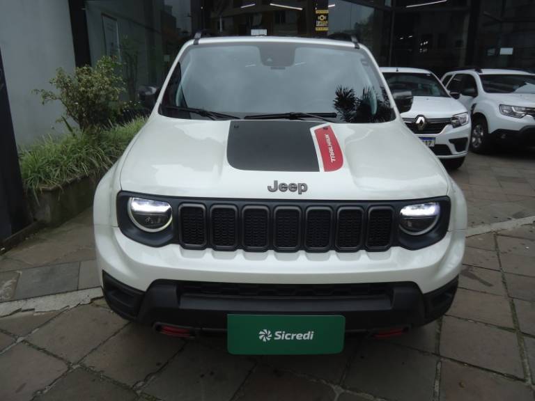 JEEP - RENEGADE - 2023/2024 - Branca - R$ 136.900,00
