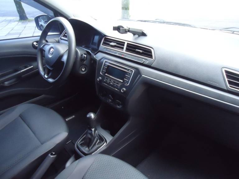 VOLKSWAGEN - GOL - 2021/2022 - Branca - R$ 56.900,00