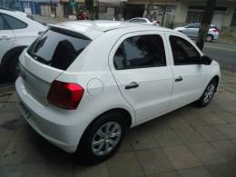 VOLKSWAGEN - GOL - 2022/2023 - Branca - R$ 55.900,00