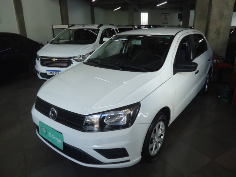 VOLKSWAGEN - GOL - 2020/2021 - Branca - R$ 49.900,00