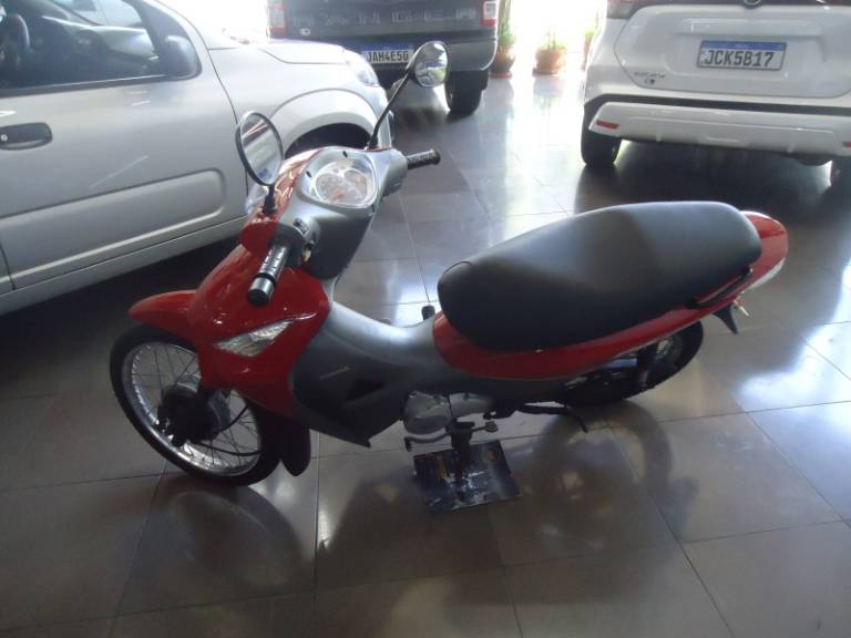 HONDA - BIZ 125 - 2007/2007 - Vermelha - R$ 6.900,00