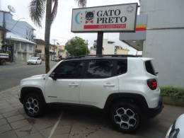 JEEP - RENEGADE - 2023/2024 - Branca - R$ 136.900,00