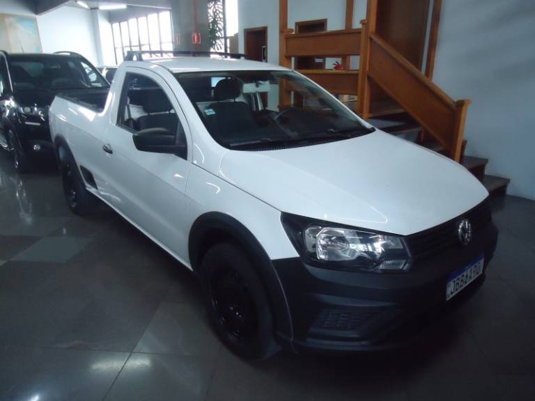VOLKSWAGEN - SAVEIRO - 2021/2022 - Branca - R$ 64.900,00