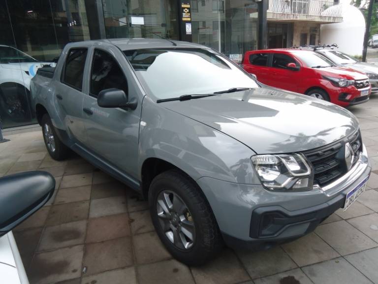 RENAULT - OROCH - 2022/2023 - Cinza - R$ 91.900,00