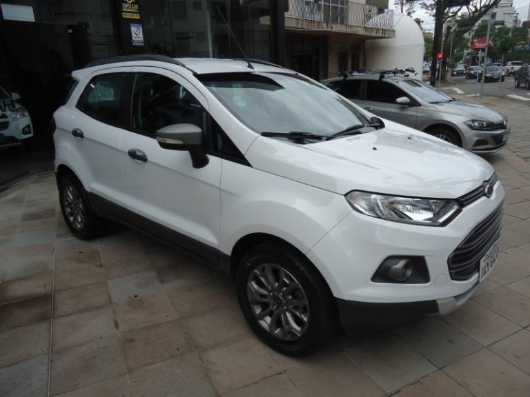 FORD - ECOSPORT - 2017/2017 - Branca - R$ 58.900,00