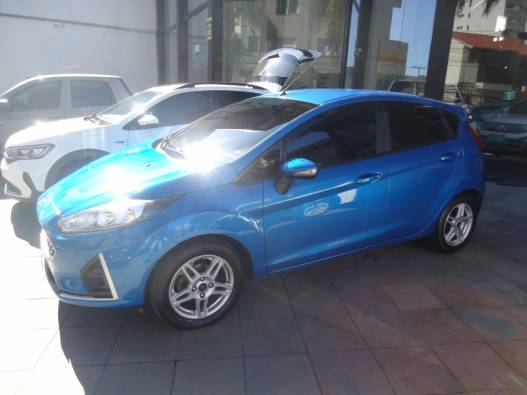 FORD - FIESTA - 2018/2018 - Azul - R$ 53.900,00