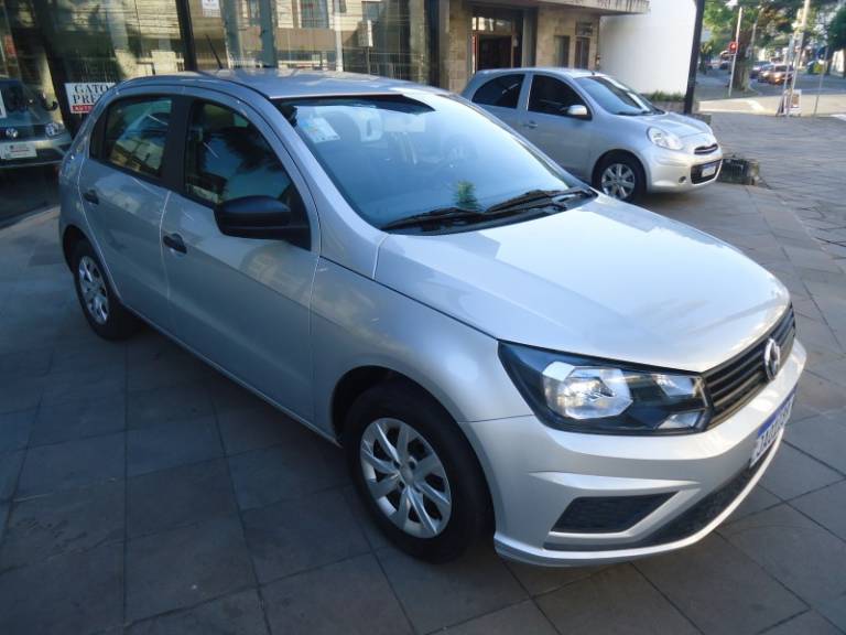 VOLKSWAGEN - GOL - 2021/2022 - Prata - R$ 52.900,00