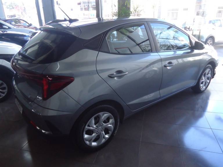 HYUNDAI - HB20 - 2024/2025 - Cinza - R$ 75.900,00